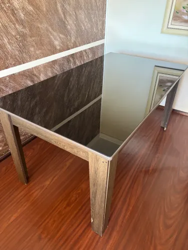 Mesa Tampo de Vidro