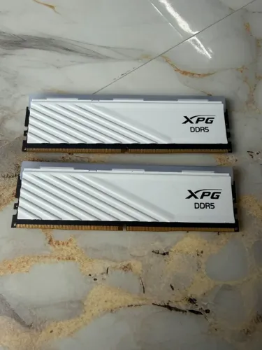 Memória RAM 2x16gb ddr5 6000mhz (ACEITO TROCA)
