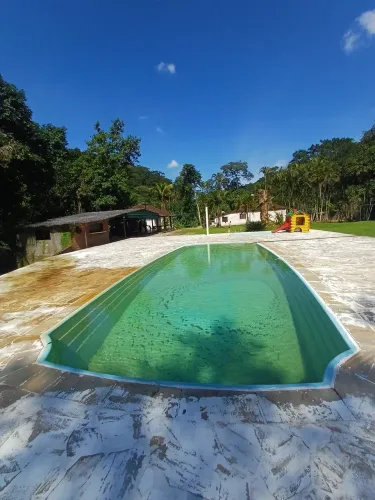 Lindo sítio á venda em, XERÉM-RJ.