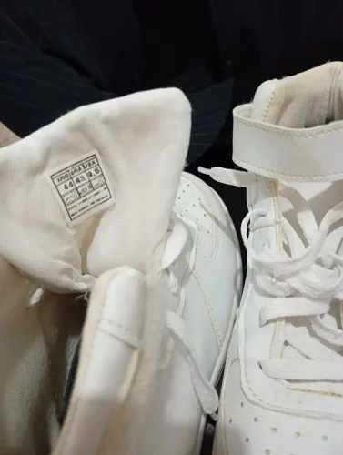 Tênis número 43 branco