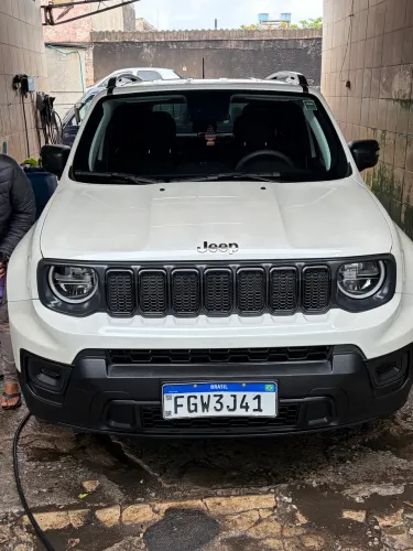 Jeep Renegade Sport T270 1.3 TB 4X2 Flex Aut. 2023
