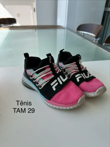 Tênis Fila TAM 29 menina