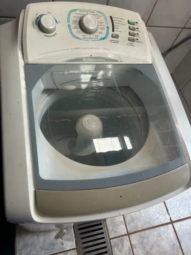 Máquina de lavar Electrolux 10 kgs
