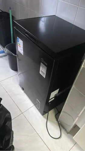 Freezer Horizontal Midea CBA10P1 Digital Flexbeer 100L Preto
