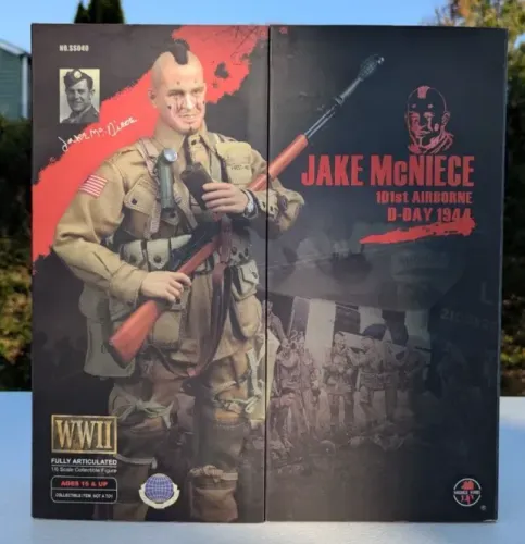 Boneco Jake McNiece da 101ª Divisão Aerotransportada no Dia D (1944) 1/6, Soldier Story