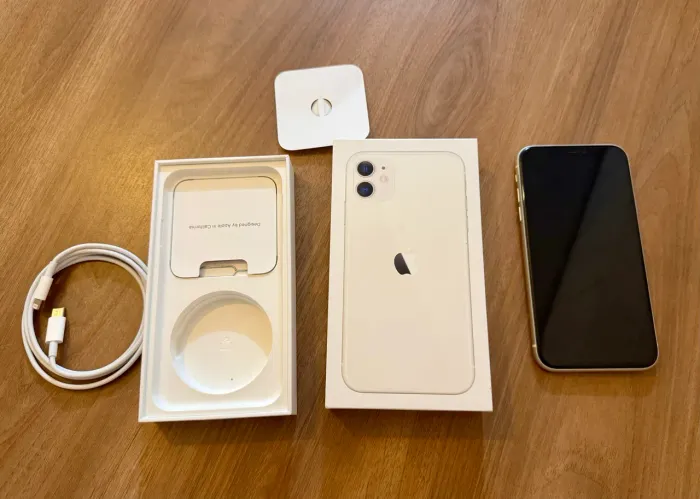 iPhone 11