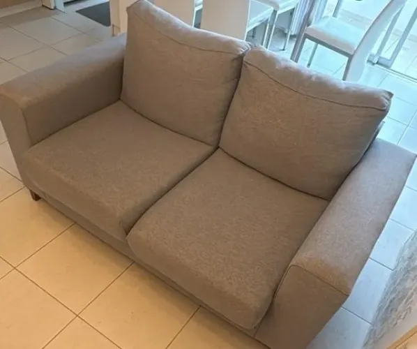 <3 Sofá de 2 lugares - Frete para regiões da Palhoça e São José ou região centra