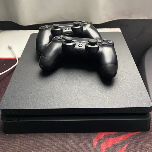 PS4 Slim 1TB