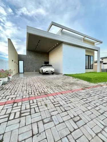 Casa à venda no Condomínio Villa Toscana, Esquina em 409 m² de terreno Rondonópolis/MT