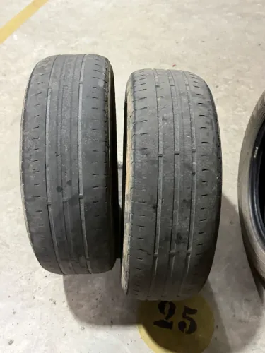 Pneus 185/60R15 Goodyear meia vida 