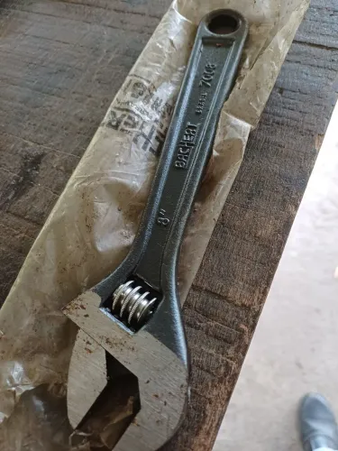 Chave bachert ( tipo inglesa ) 8"