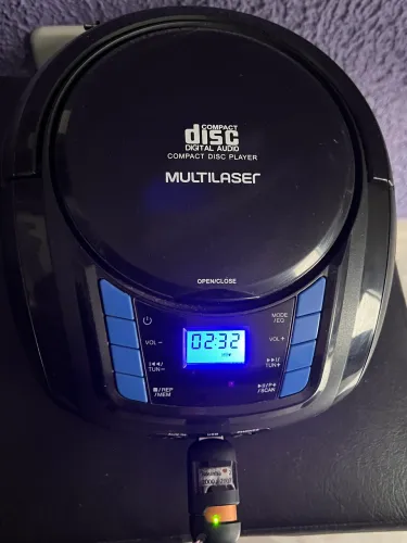 Som Multilaser CD, rádio e USB