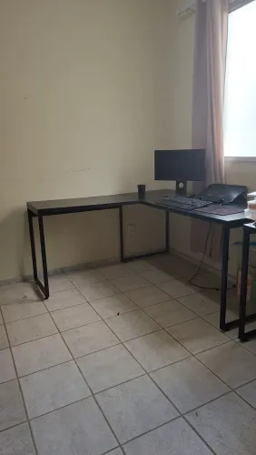 Mesa de Escritorio em L 1,5mx1,5m