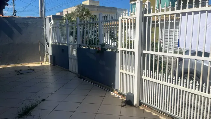 Imóvel para venda possui 230 metros quadrados com 2 quartos em Cabiúnas - Macaé - RJ