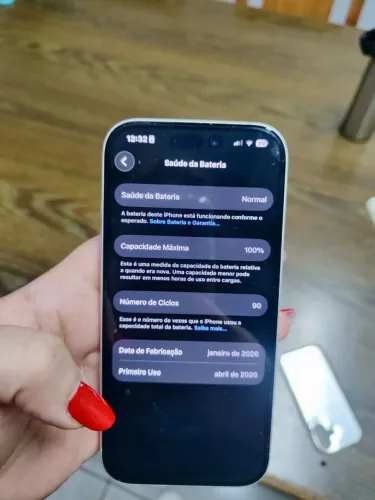 iPhone 17 - 256 GB | Branco | Estado de Novo