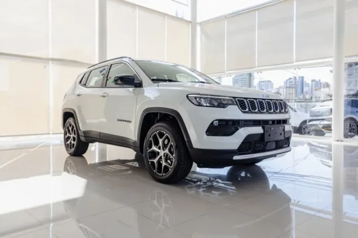 Jeep Compass Long. T270 1.3 TB 4X2 Flex AUT 2026