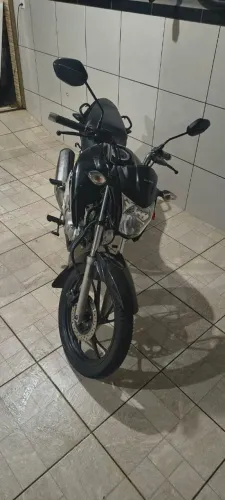 Vendo cg 160 fan semi nova .