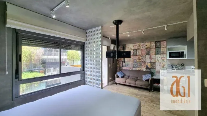 Apartamento MOBILIADO E EQUIPADO, com 1 dormitório, tipo estúdio, para alugar, 34 m² por R