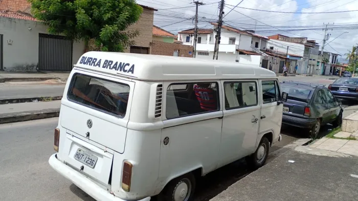 Volkswagen Kombi Standard/ Luxo/ Serie Prata 2003