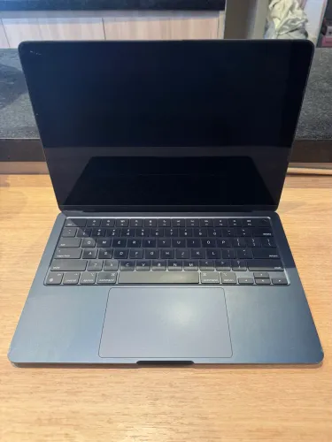 MacBook Air M2 2022 8GB | Tela Danificada (Leia Descrição)