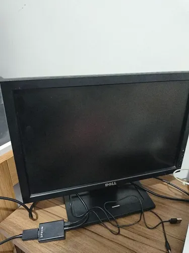 Monitor Dell 15,6"