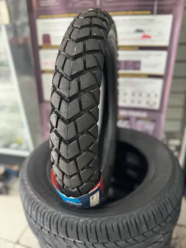 Pneu traseiro 120/90/17 VIPAL uso C/Camara 