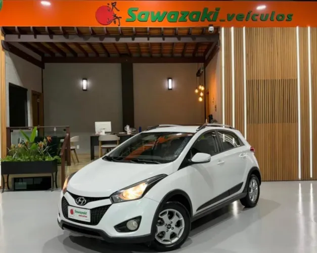 Hyundai HB20X Premium 1.6 Flex 16V Aut. 2014