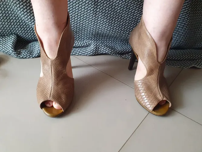 Sandália 37 couro