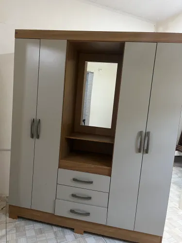 Guarda-roupa