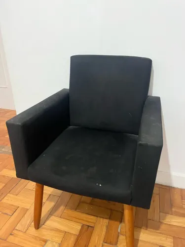 Cadeira Poltrona Preta