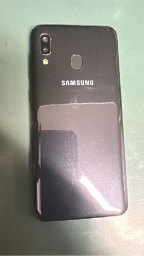 Samsung A20