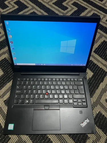 Notebook em perfeito estado