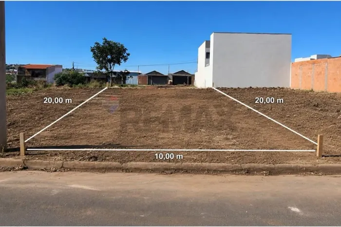Terreno plano 200m² à venda no Jardim Adelinha em Franca, SP