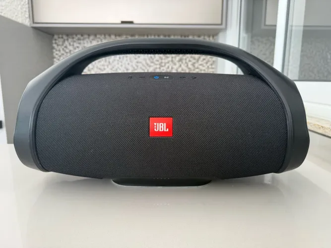 Boombox 1