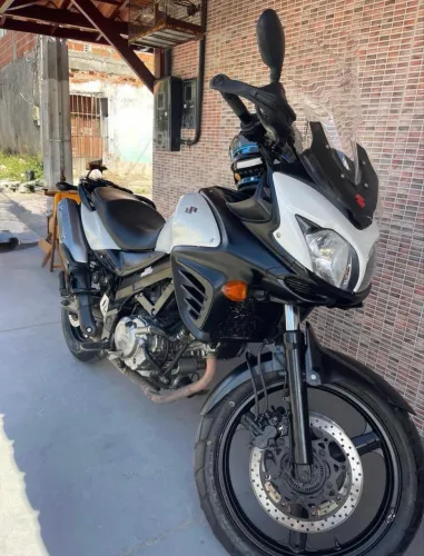 SUZUKI V-STROM 650 ABS - 2015/2016 | ÚNICO DONO