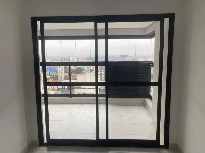 Porta Alumínio Preto 2,15x2,15