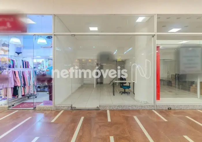 Loja Com Mezanino na República | 24 m²; | 1 Vaga | Galeria R. Monteiro | Rua 24 de Maio -