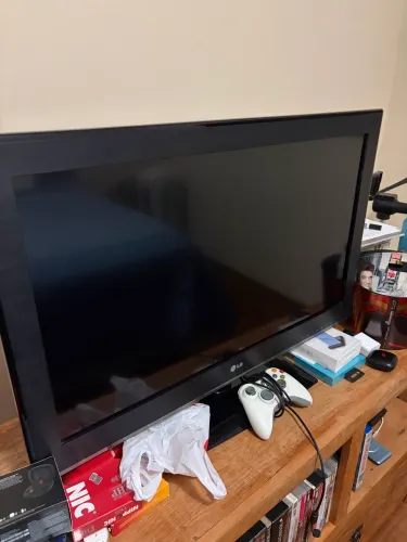 TV LG 32 Leia a Descrição