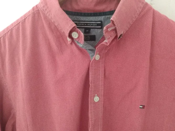 Camisa dá Grife Tommy Hifilguer 