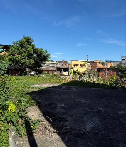 Vendo terreno de 400m2 em Cariacica, próximo ao contorno, com ônibus e asfalto 