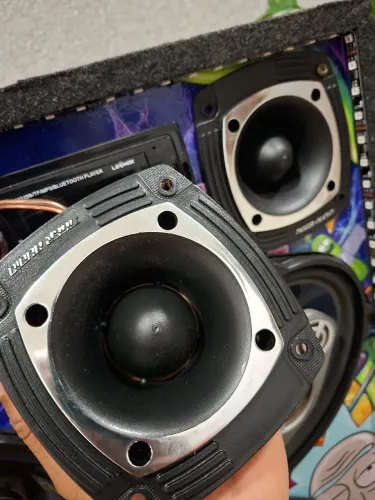 tweeter tiger 200