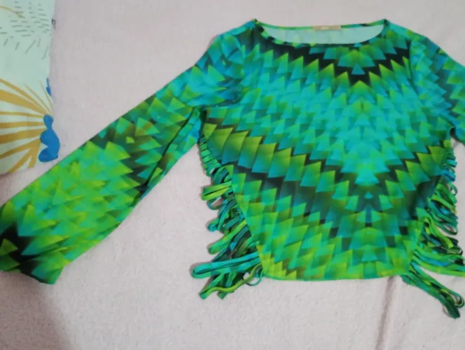 Blusa estilosa