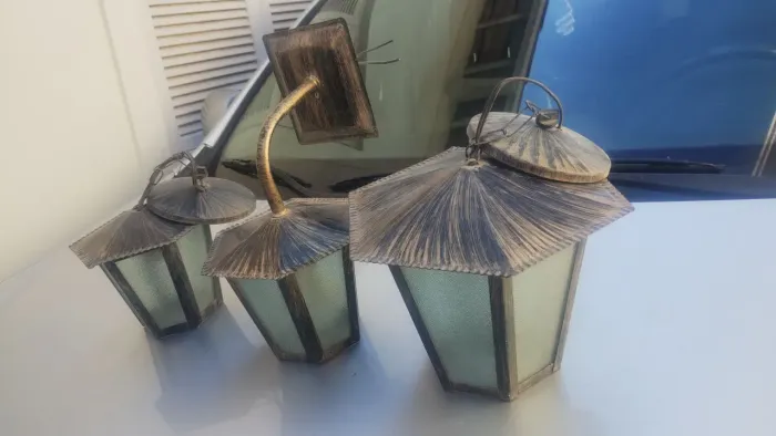 Kit Lustre e pendente sextavado ouro velho 