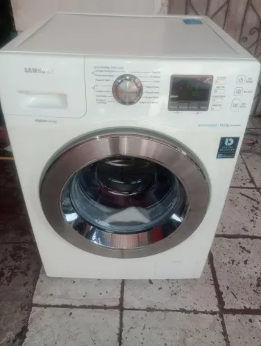 Máquina lavadora Samsung 10 kg.
