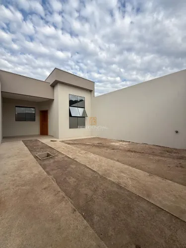 CASA MODERNA NO PADRE EUSTAQUIO 03 QUARTOS E 2 VAGAS