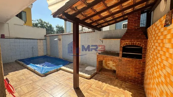 Casa para locação com 3 quartos, Piscina e terraço em Jardim Sulacap