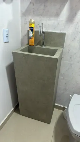 Pia banheiro esculpida
