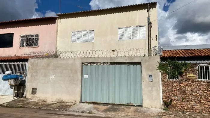 Casa /Venda / Troca /Sobrado  Lote / Galpão / Terreno / Chácara  /Próximo a Faculdad