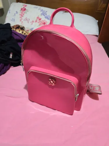 mochila rosa petit jolie