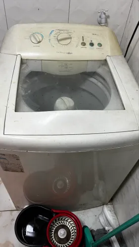 Máquina de lavar Electrolux 12kg